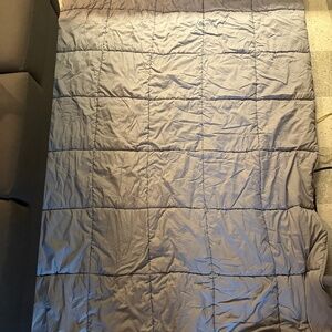 Soft Twin Comforter from BARE – Light Gray, Gently Used